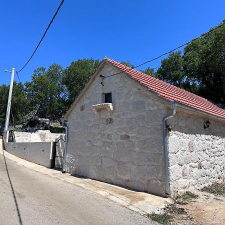 Aga Villa Zagvozd Exteriör bild