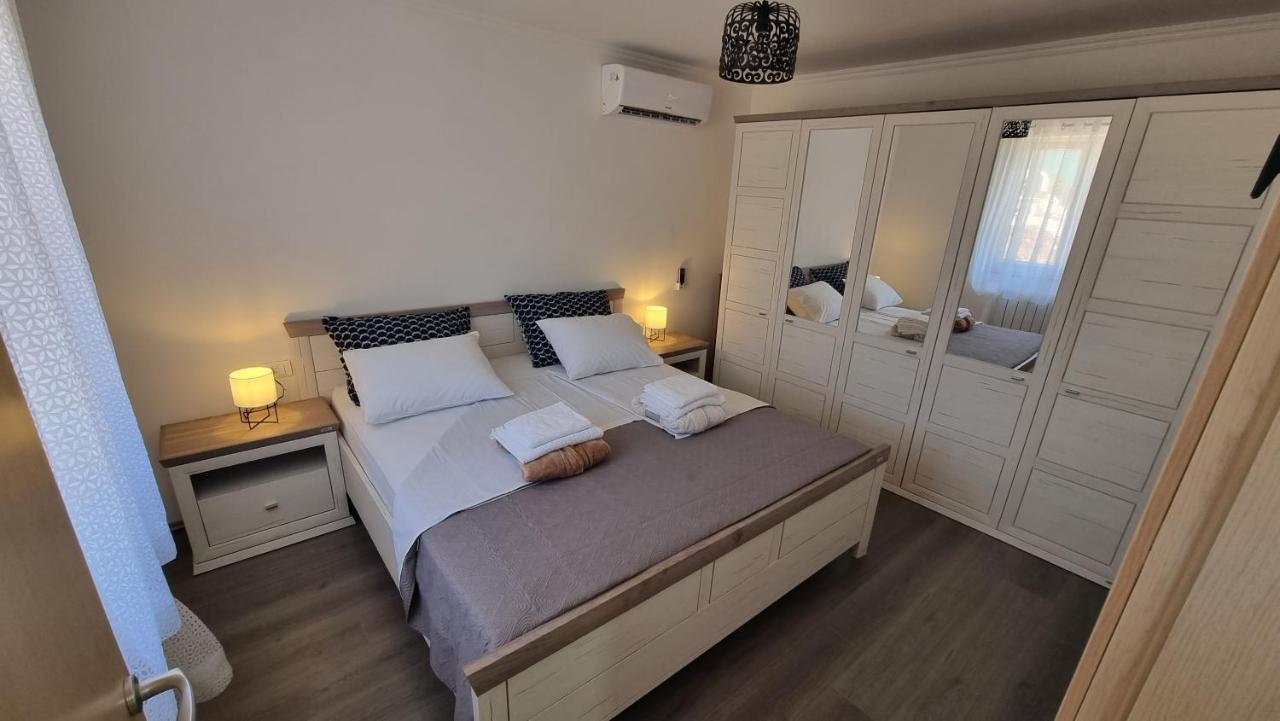 Aga Villa Zagvozd Exteriör bild