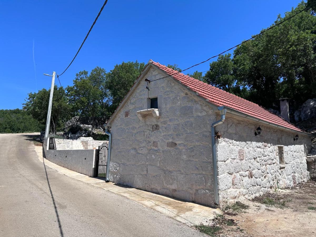 Aga Villa Zagvozd Exteriör bild